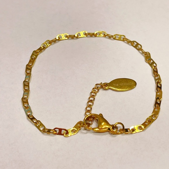 Bracelet -Flat mariner gold chain waterproof  18k gold plated on stainless… - Picture 1 of 5